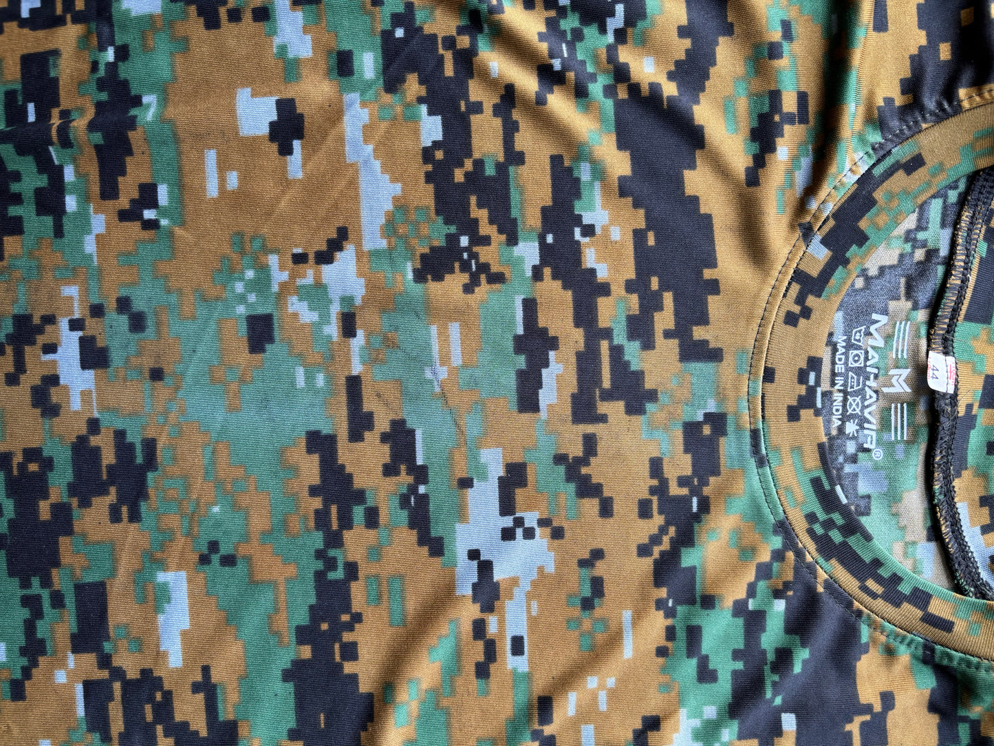 Cobra Print T shirt