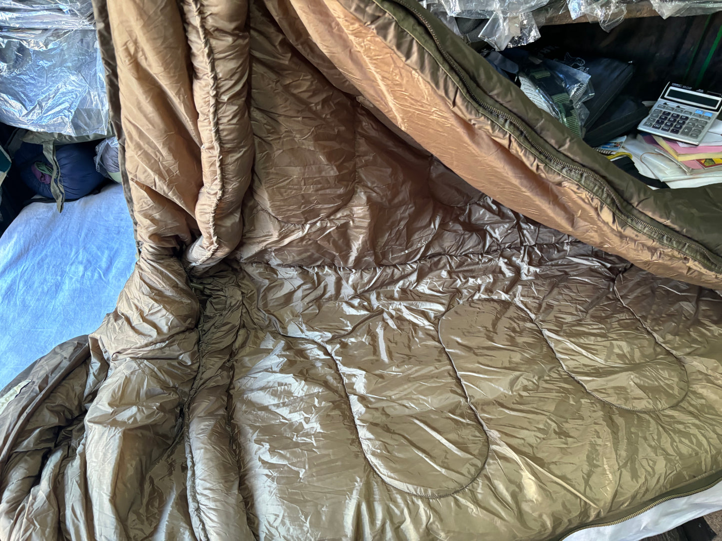 New Model ISSUE Sleeping bag (New)